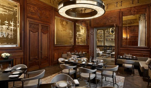 パリのグルメと文化を融合させた一流のブティックホテルはどのように独自の世界を創造するか